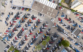 Áčka ako prvý predajca ponúka bezplatné overenie histórie vozidiel s carVertical