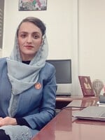 Afghánská starostka čeká na smrt. „Přežila jsem tři atentáty, Tálibán mi zastřelil otce a teď na smrt čekám i já“