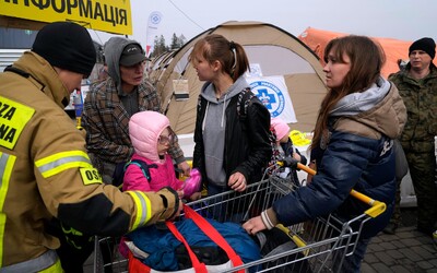 Agresori pri Detve kričali na ukrajinské ženy a deti umiestnené v dočasnom útočisku. Prípad rieši polícia