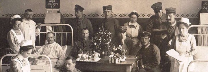 Ako prebiehal Hitlerov predvianočný večierok? Historické fotografie ti ukážu Vianoce minulého storočia