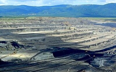 Aktivisté obsadili rypadlo v dole Bílina. „Vytěžené uhlí se nemusí použít jako zdroj energie v Česku,“ reaguje ministerstvo