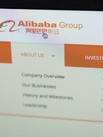 Alibaba propustila zaměstnance, kteří promluvili o znásilnění, k němuž ve firmě došlo