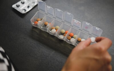 Americká firma nechtiac zamenila antidepresíva a liek na problémy s erekciou. Oba produkty teraz musia stiahnuť z predaja