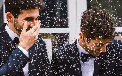 Andorra schválila stejnopohlavní manželství, průzkum ukázal, že přes 70 % občanů je pro