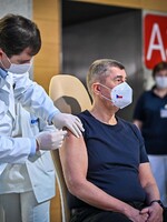 Andrej Babiš: Třetí dávku očkování dostanou lidé nad 60 let už po pěti měsících