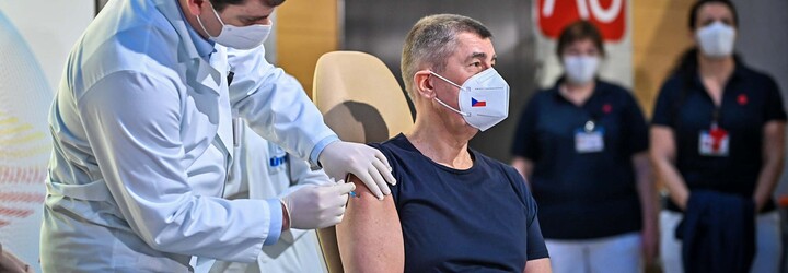 Andrej Babiš: Třetí dávku očkování dostanou lidé nad 60 let už po pěti měsících