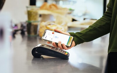 Apple Pay je už spuštěno i v Česku! Jaké výhody a nevýhody přináší oproti Google Pay?