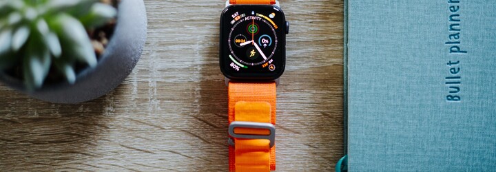 Apple Watch Ultra se opravují snáze než předcházející modely. Jednodušší je i výměna baterie