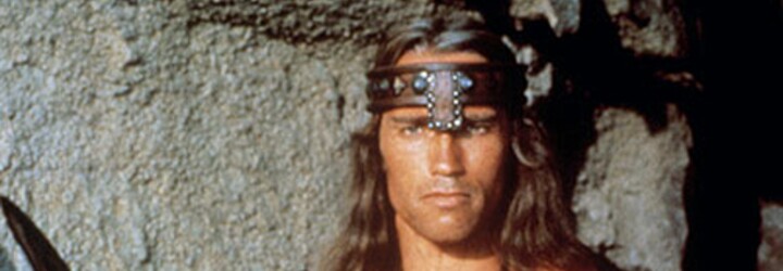 Arnold Schwarzenegger musel na nakrúcaní Barbara Conana hrýzť mŕtve supy: „Bolo to príšerné natáčanie,“ sťažuje sa herec