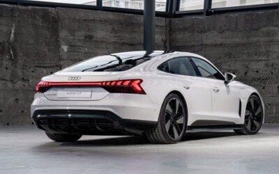 Audi e-tron GT odhalené pred premiérou. Takto bude vyzerať elektromobil, na ktorom jazdil Iron Man