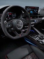 Audi završilo letošní útok sportovních počinů novým RS5 a RS5 Sportback