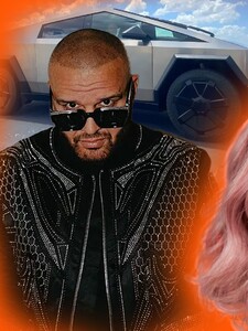 Autá za státisíce eur aj výnimočné kúsky postavené na mieru. Toto skrývajú vo vozovom parku známi Slováci