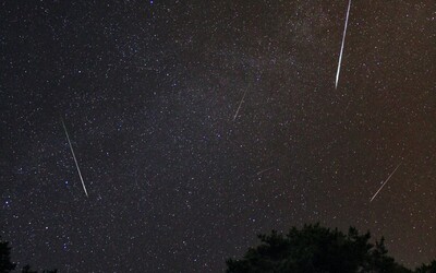 Až 15 meteorov za hodinu. Nad Slovenskom môžeš za týchto podmienok pozorovať nádherný meteorický roj