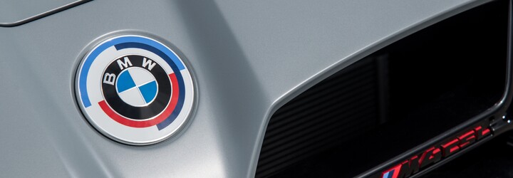 BMW si v roku 2022 udržalo prvú pozíciu v prémiovom segmente, zdvojnásobilo pritom predaj elektrických vozidiel