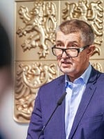 Babiš zůstává v pražské nemocnici IKEM. Zrušil svůj víkendový program