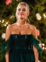 Bachelor nepřestává překvapovat. Účastnice Denisa, která vyvolala poprask se svou minulostí pornoherečky, je nyní těhotná