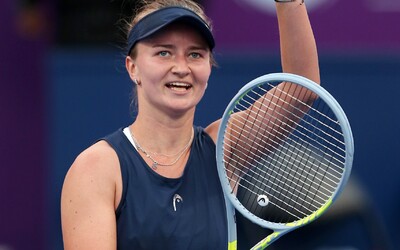Barbora Krejčíková postoupila do finále Wimbledonu. Vyzve Italku Jasmine Paolini