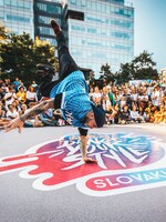 Baví ťa tanec? Príď sa pozrieť na tanečnú šou Red Bull Dance Your Style!