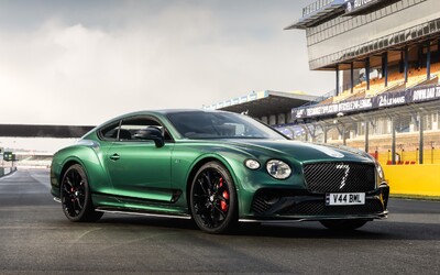 Bentley oslavuje úspechy v 24 hodín Le Mans limitovanou edíciou. Má 660 koní a časť motora víťazného špeciálu v palubovke