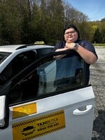 Betka je známa bardejovská taxikárka: Sexuálneho predátora som odohnala paralyzérom, opitý pán si v aute zabudol psa (Rozhovor)