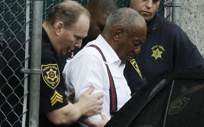 Bill Cosby prehral odvolací súd, ostáva vo väzení