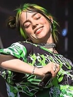 Billie Eilish přiznává, že masturbuje několikrát denně. Zbavuje se tak stresu