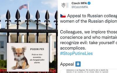 Prát se neumím, ale funguji jako alarm: Ruští diplomaté se vysmáli výzvě českého ministerstva zahraničních věcí
