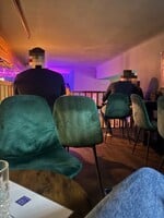Bola som na speed-datingu: Na konverzáciu som mala len štyri minúty, väčšina mužov mala nulové skúsenosti so ženami (Reportáž)