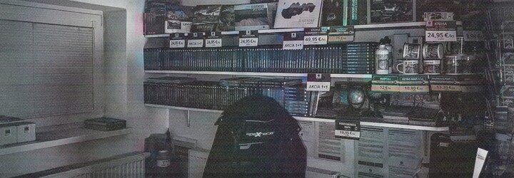 Boli sme v múzeu, kde počas noci svojvoľne padajú knihy z políc. Zažili sme paranormálne javy na vlastnej koži? (Reportáž)