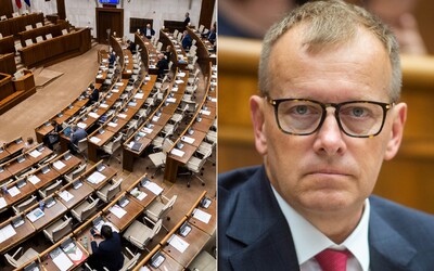 Boris Kollár tvrdí, že kybernetický incident, ktorý vyradil parlament, spôsobil poslanec. Podáva trestné oznámenie