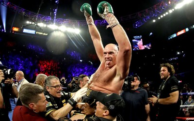 Boxerský megazápas Tyson Fury vs. Anthony Joshua bude realitou. Šampioni podepsali smlouvu na dva zápasy