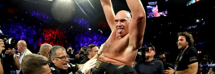 Boxerský megazápas Tyson Fury vs. Anthony Joshua bude realitou. Šampióni podpísali zmluvu na dva zápasy