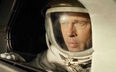 Brad Pitt musí bojovať s nástrahami vo vesmíre a zachrániť svojho strateného otca