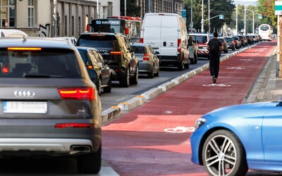 Bratislava koriguje vyhlásenia o zákaze spaľovacích motorov v meste. Vysvetlili, čo s návrhom bude