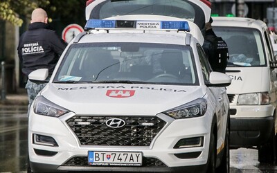 Bratislavská mestská polícia prijíma 20 nových policajtov. Ponúka mzdu 1 380 eur a príplatky