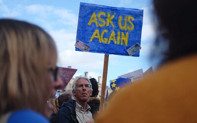 Brexit byl chyba, míní většina Britů podle nového průzkumu