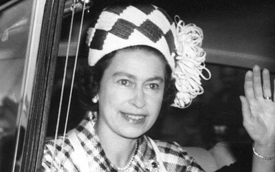 Britský mediálny expert: Smrťou kráľovnej Alžbety II. nastávajú pre britskú kráľovskú rodinu nebezpečné časy (Rozhovor)