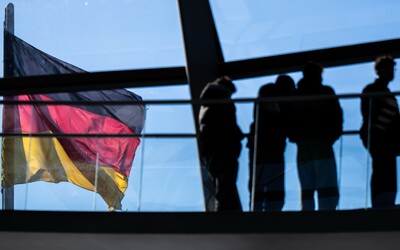 Budoucí německý kancléř Merz chce dobré vztahy s USA. Je však připraven i na „nejhorší scénář“