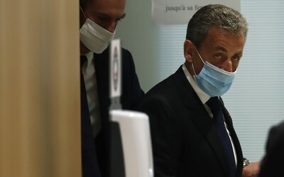 Bývalý francouzský prezident Sarkozy je vinen z korupce. Soud mu uložil trest tři roky vězení, z toho jeden nepodmíněně