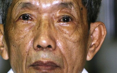 Bývalý riaditeľ väzenia Červených Kmérov zomrel. Bábätká nechal dobiť na smrť a zabil cez 16-tisíc ľudí