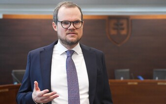 Bývalým policajtom NAKA zrušili obvinenie. Advokát Kubina priblížil detaily
