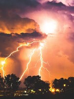 ČHMÚ varuje: Česko zasáhnou další bouřky. Výstraha platí pro těchto sedm krajů