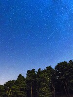 Čeká nás nebeské divadlo Perseidy, na obloze uvidíme desítky „padajících hvězd“
