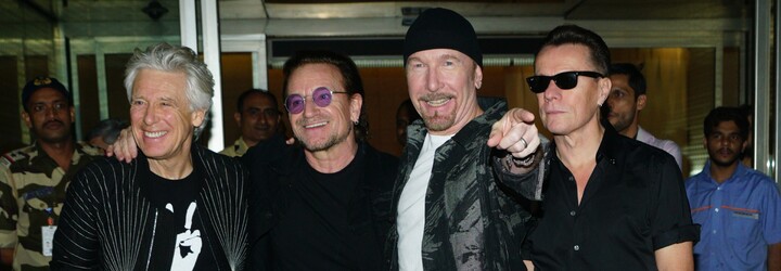 Časť kapely U2 zahrala na improvizovanom koncerte v ukrajinskom metre