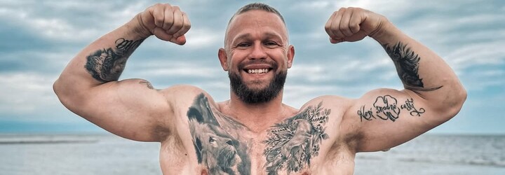 Čech Jiří Tkadlčík je jeden z nejsilnějších mužů světa. Na Letné bude překonávat světový rekord