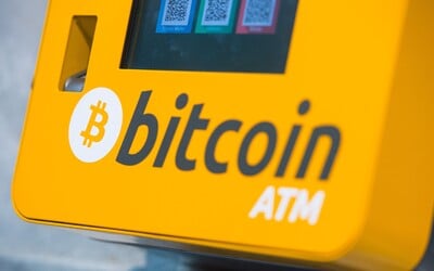 Cena Bitcoinu překročila hranici 10 tisíc dolarů a stále stoupá
