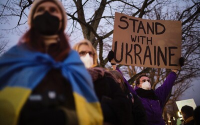 Češi přes server Darujme poslali na pomoc Ukrajině za jeden den přes 37 milionů korun
