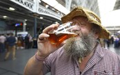 Češi přestávají pít pivo. Vloni se ho vypilo nejméně za posledních více než 60 let 