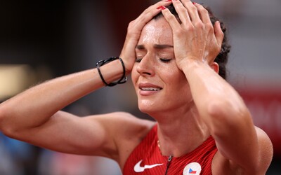 Česká atletka Kristiina Mäki překonala 7 měsíců po porodu český rekord na olympiádě a postoupila do finále běhu na 1500 metrů!