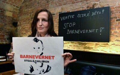 Česká matka, které norské soudy odebraly děti, se stížností neuspěla. „Je symbolem boje proti bezpráví,“ říká europoslanec